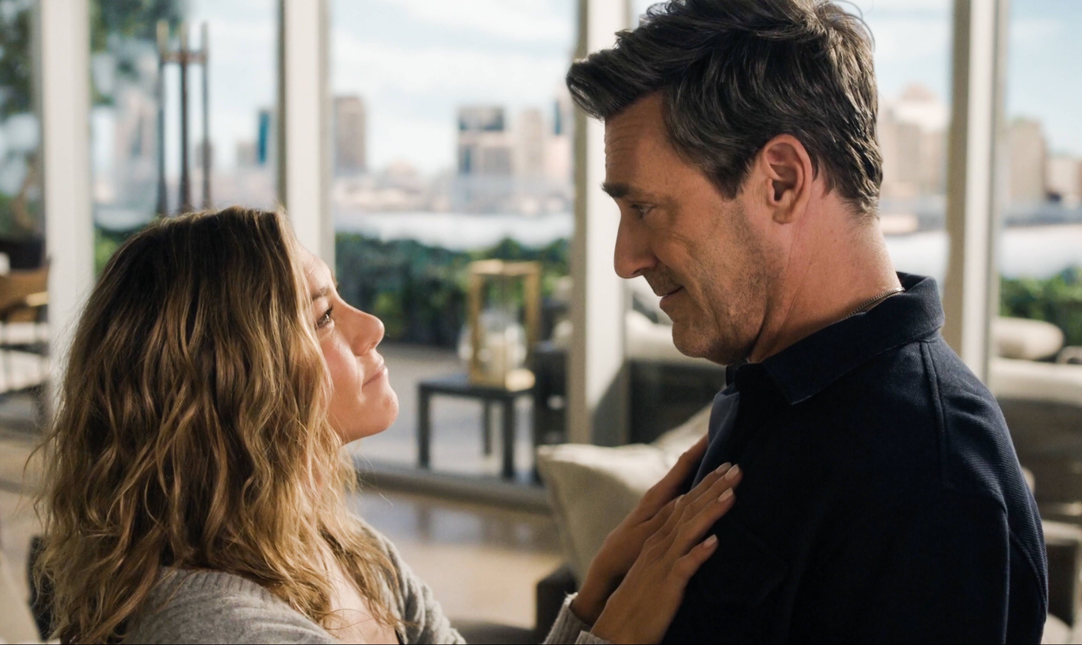 Jennifer Aniston über Sexszene mit Jon Hamm: „Das ist schon peinlich genug“