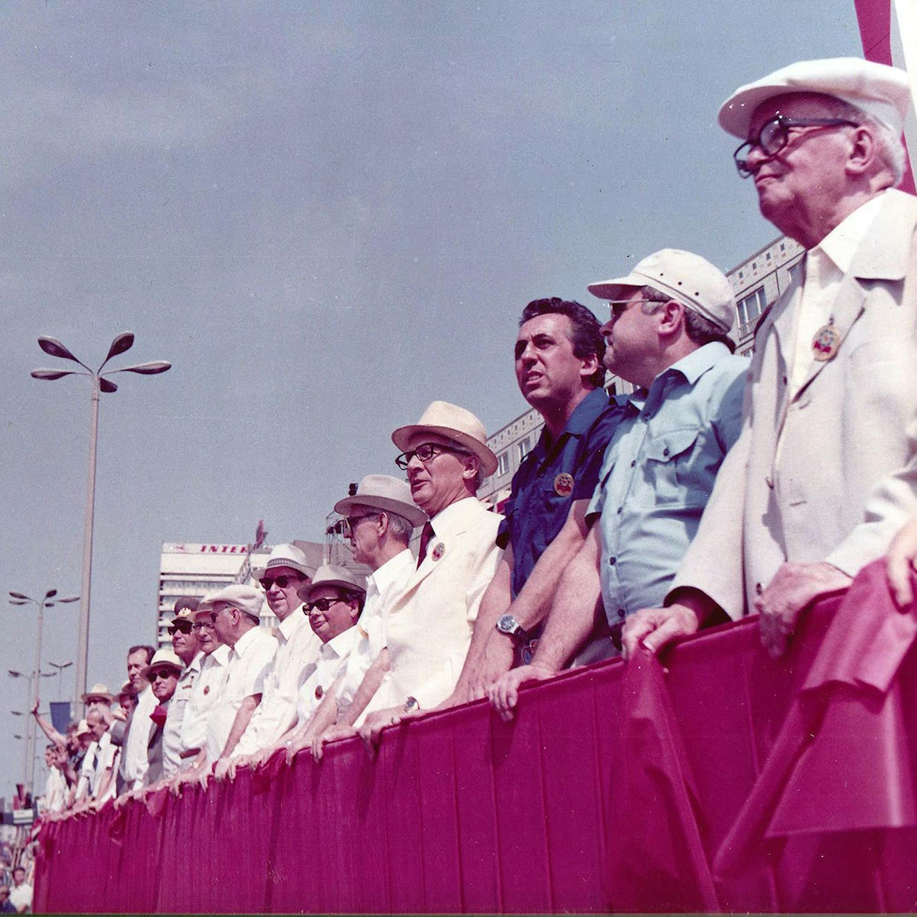 Image - Neues Buch: Egon Krenz liefert in seinen Memoiren Innenansichten der DDR-Führung