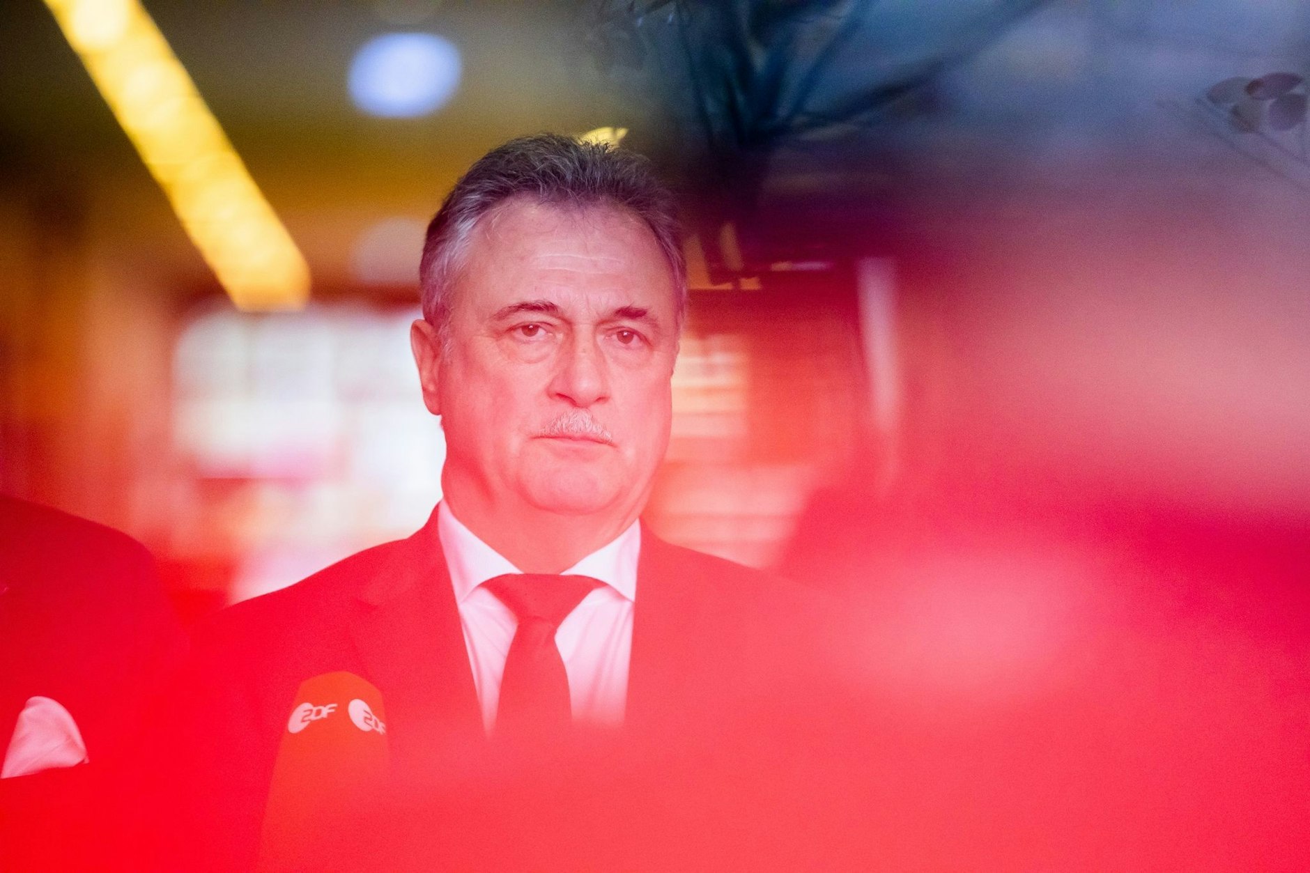 Der GDL-Vorsitzende Claus Weselsky kündigte jetzt neue und längere Bahn-Streiks im Januar an.