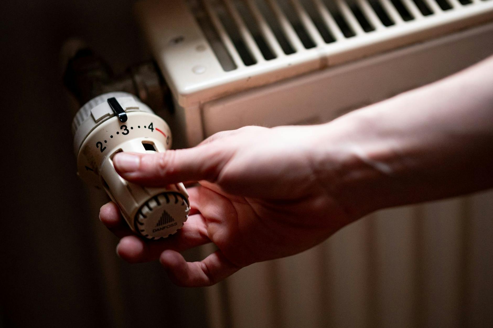 Laut einer Studie des Instituts der deutschen Wirtschaft gibt es für Mieter nach dem Anstieg der Energiepreise bei den Nebenkosten weiterhin kaum Entlastung.