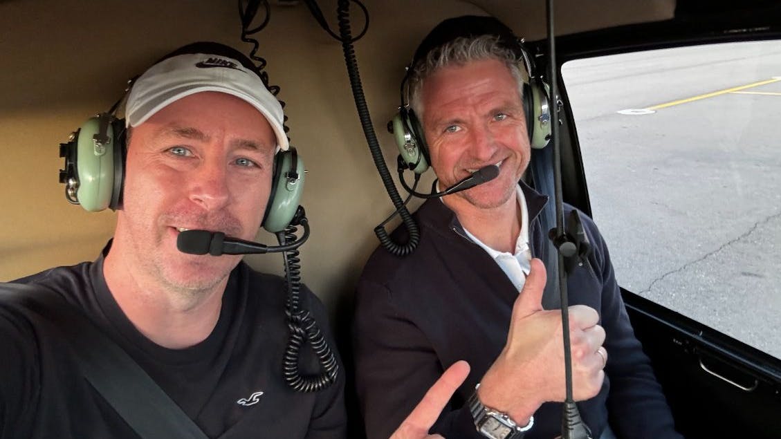 Gerade erst saß Ralf Schumacher neben René Meinert im Hubschrauber und ließ sich zum Formel-1-Wochenende die Glücksspielermetropole von oben zeigen.