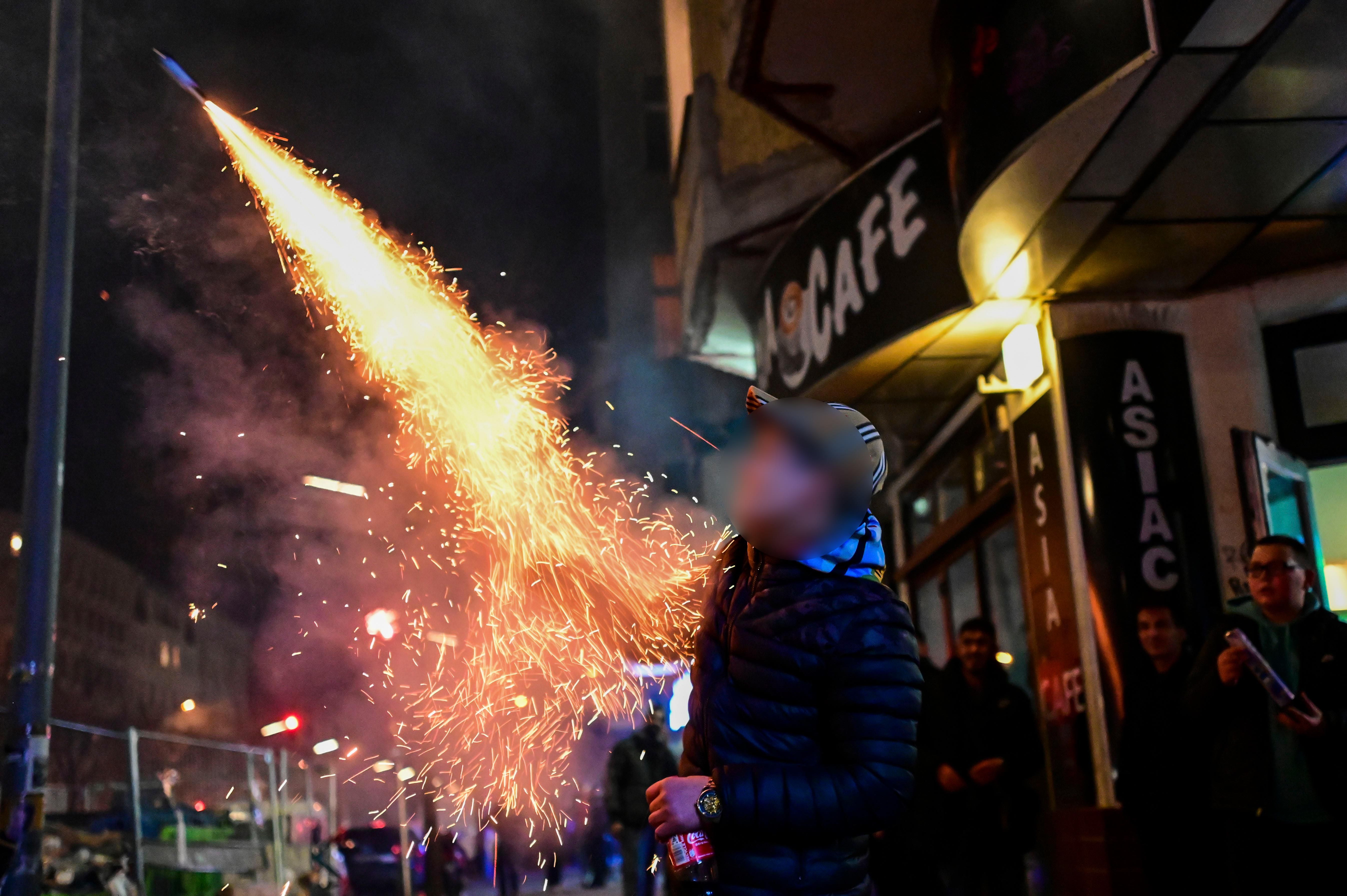 Böller-Verbote und mehr Polizei: So rüstet sich Berlin für Silvester