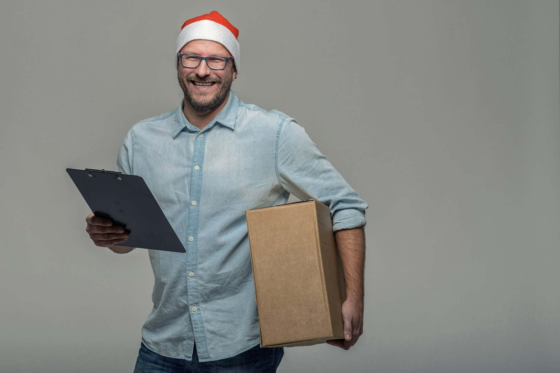 Postboten bringen uns unsere Geschenke – aber Dankbarkeit bekommen sie dafür nicht immer.