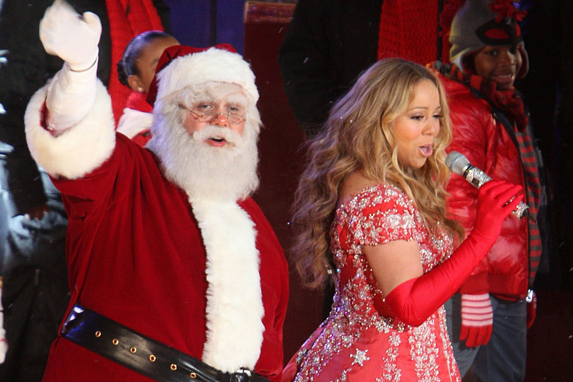 Auch der „Queen of Christmas“ Mariah Carey kann man die Festtagslaune verderben.