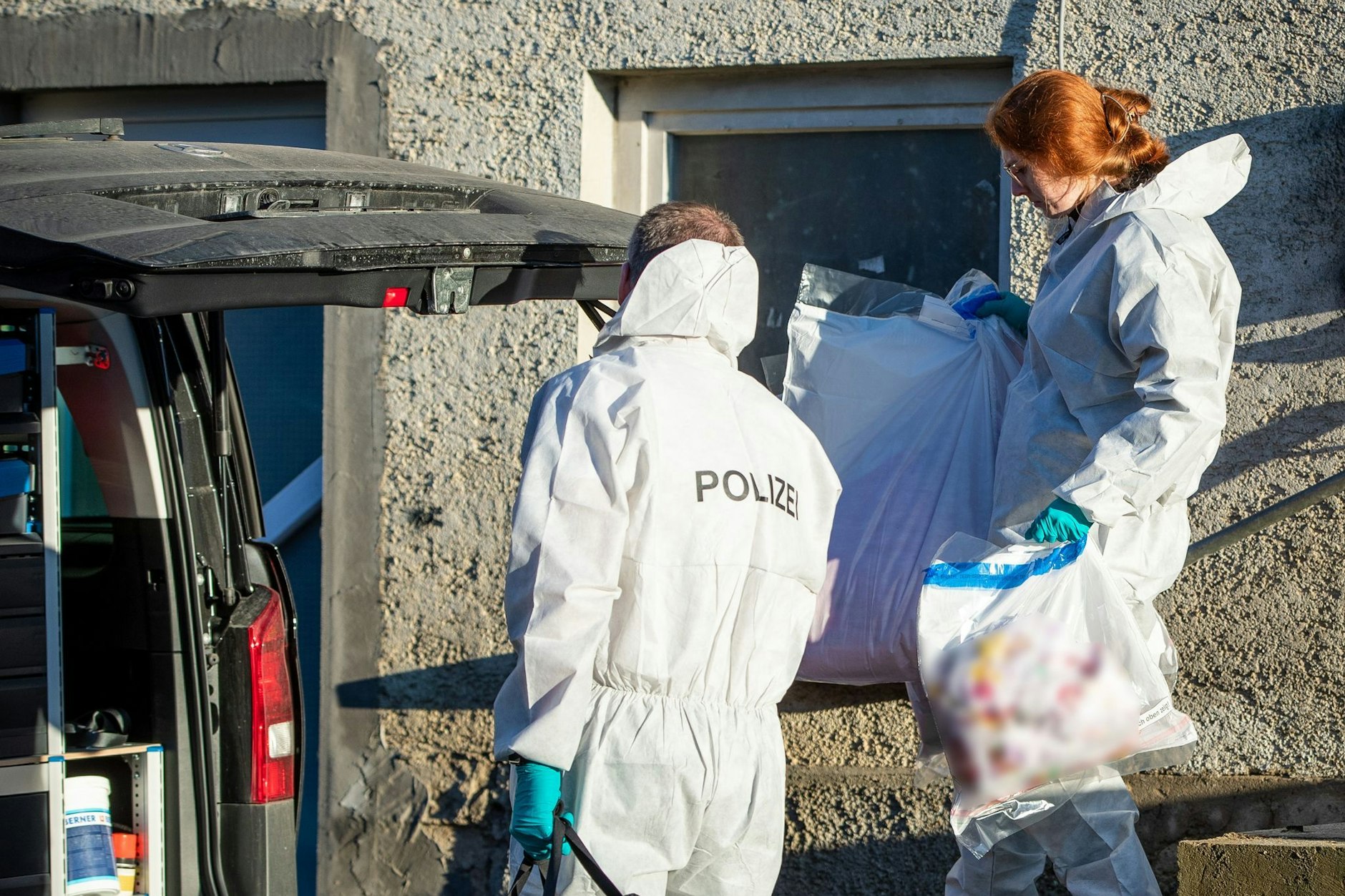 Eine Zweijährige hatte ihr Elternhaus wahrscheinlich am Sonntagnachmittag in einem unbeobachteten Moment verlassen. 
