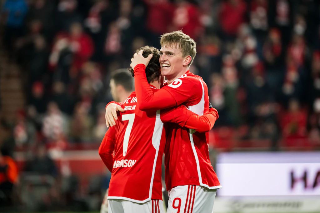 Burada Bundesliga maçını TV’de ve yayında canlı izleyebilirsiniz