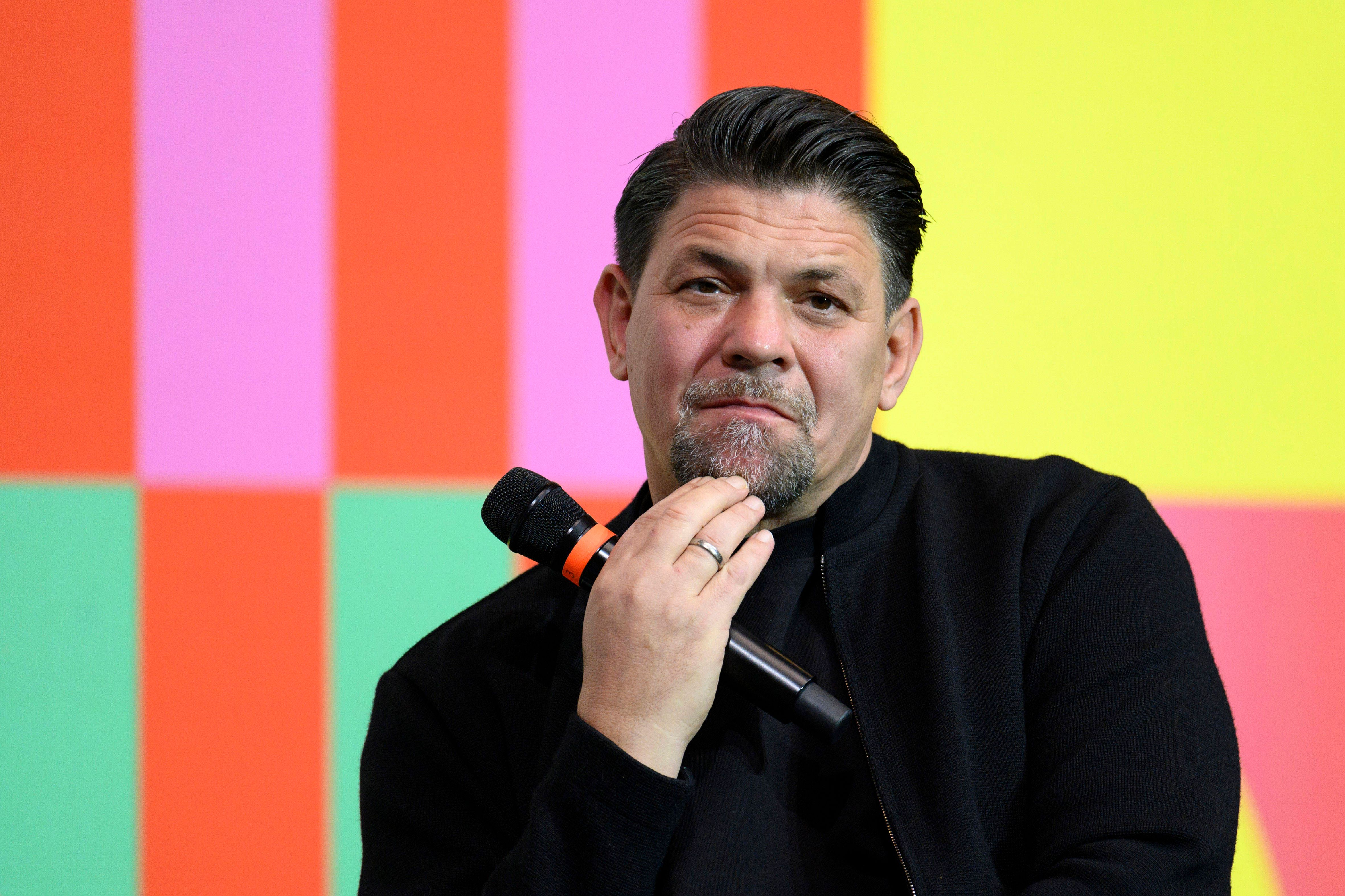 Stilkritik: TV-Koch Tim Mälzer – pöbeln im schwarzen Blouson