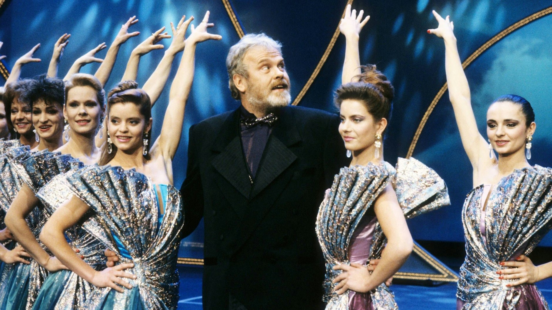 Gunther Emmerlich mit dem Fernsehballett im Jahre 1991