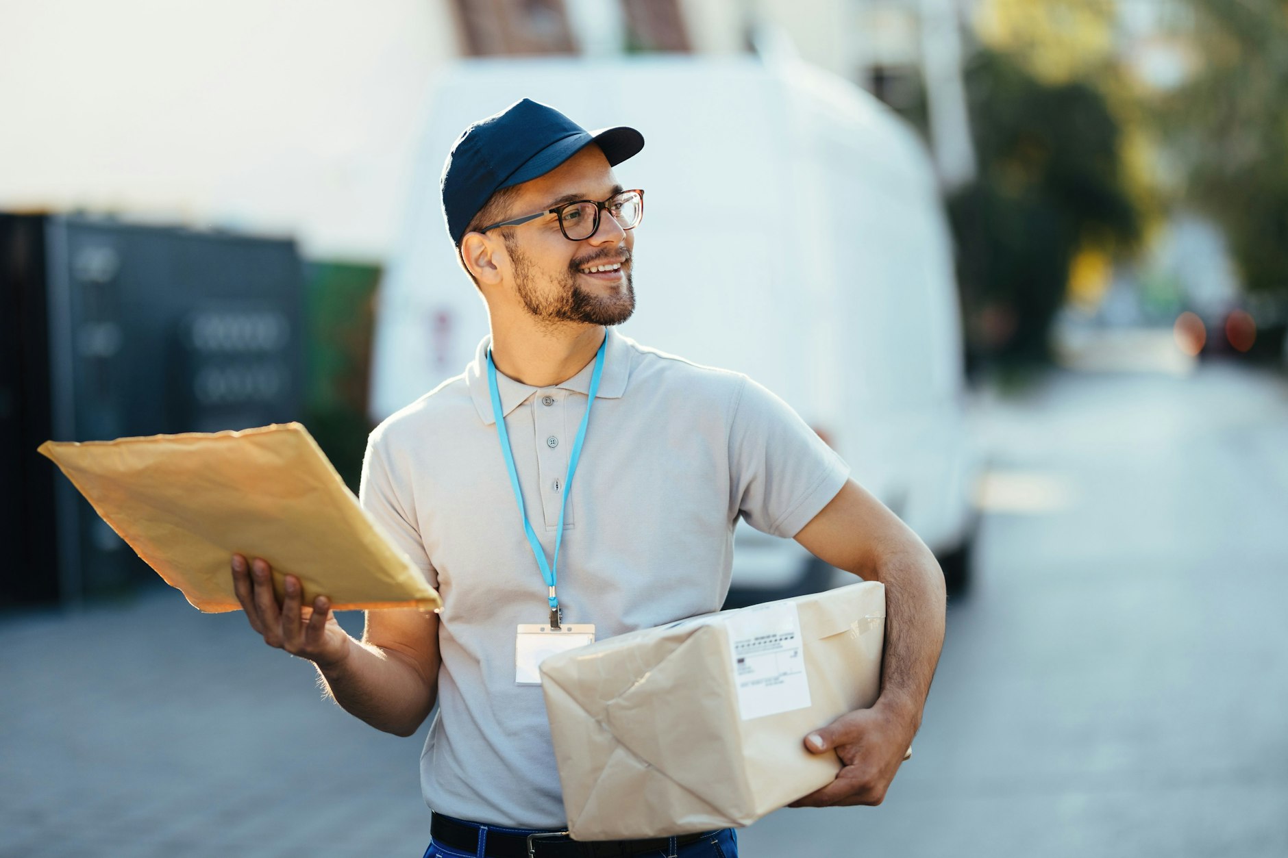 Ein unerwarteter Einblick in das Leben des Postboten lieferte jetzt ein Mitarbeiter.