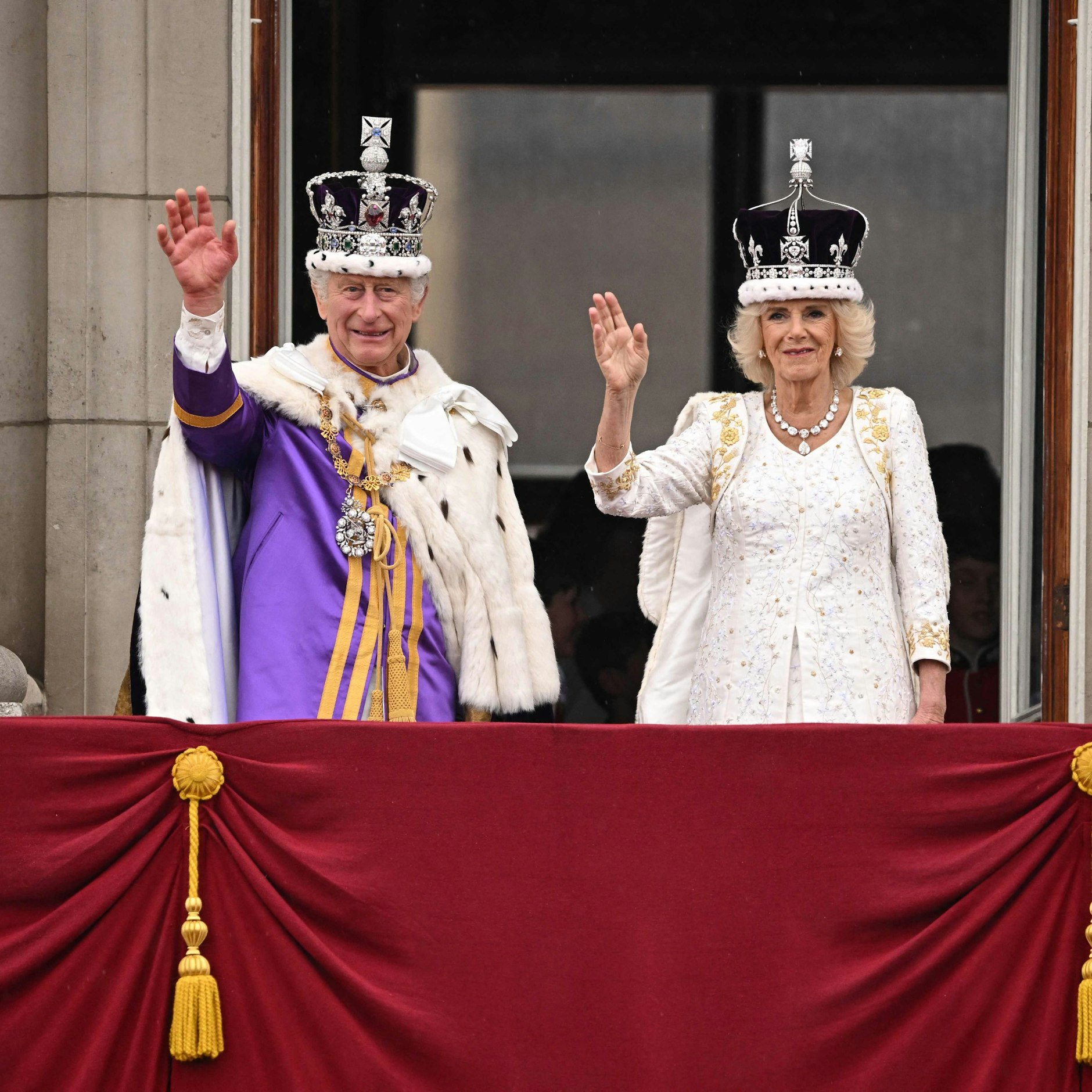 Prinz Charles wurde wider alle Vorhersagen doch zum König gekrönt und ist es auch immer noch.