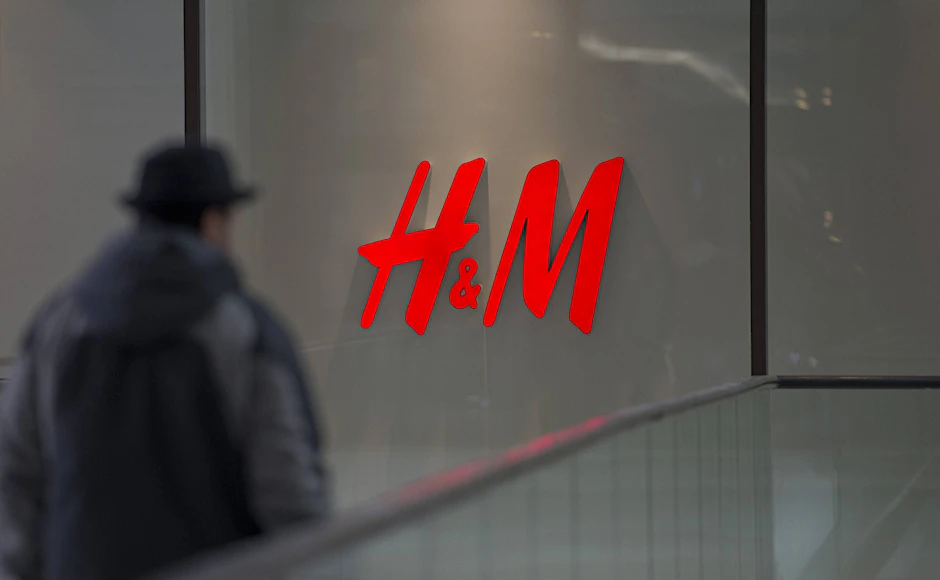 H&M bleibt trotz Streik betriebsbereit: Kunden können ihre Einkäufe problemlos tätigen.