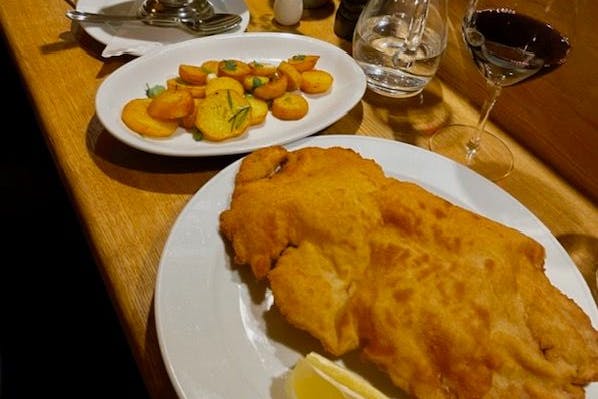 Wiener Gold: Im Ottenthal weiß man, wie Schnitzel geht.