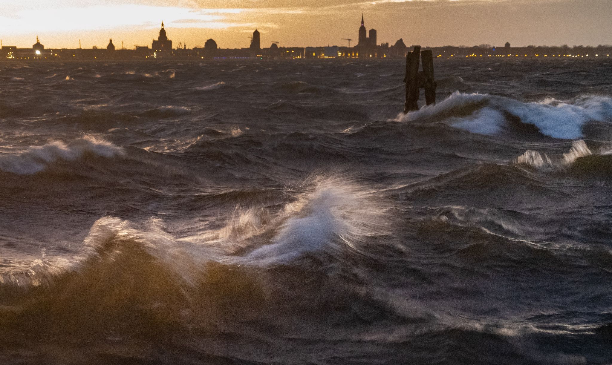 Kaltes Grab Ostsee: Aus der DDR flüchteten Hunderte und kamen um