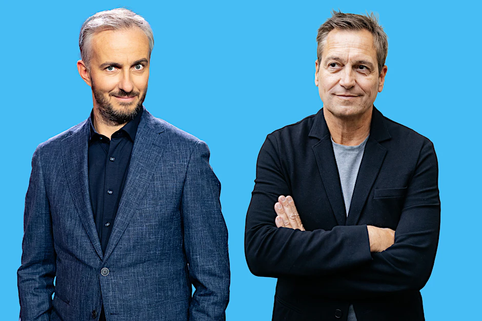 Jan Böhmermann, links, Dieter Nuhr, rechts
