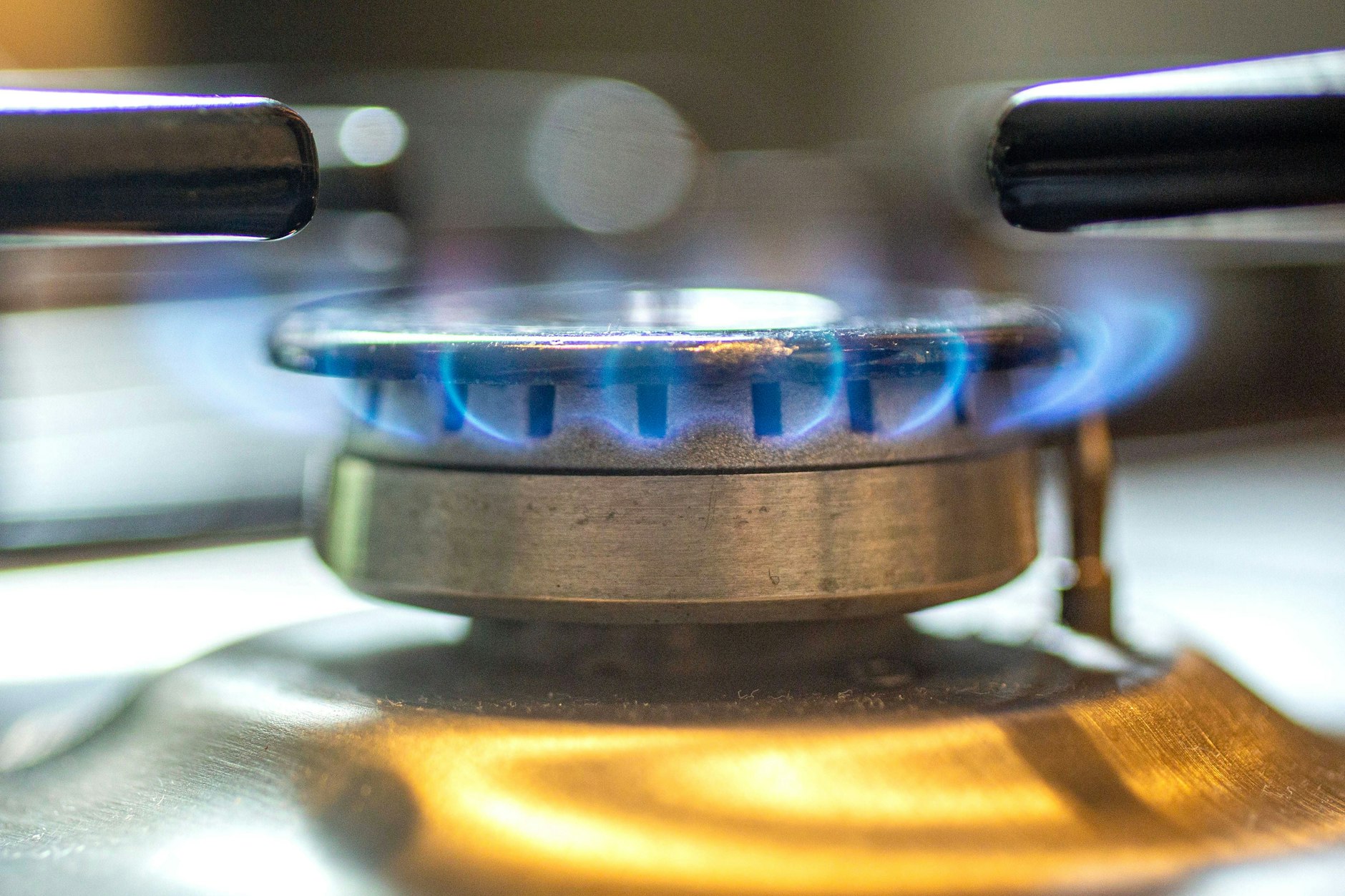 Am 1. März endet die Mehrwertsteuerermäßigung für Gas und Fernwärme.&nbsp;