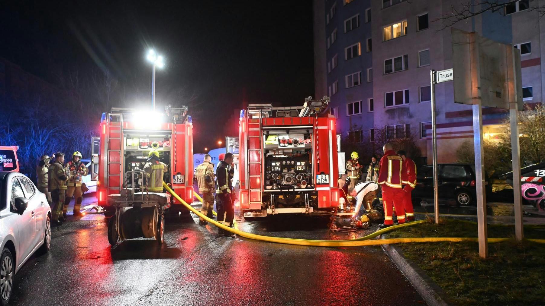 Am Morgen des 1. Weihnachtsfeiertages brannte in Marzahn eine Wohnung aus.
