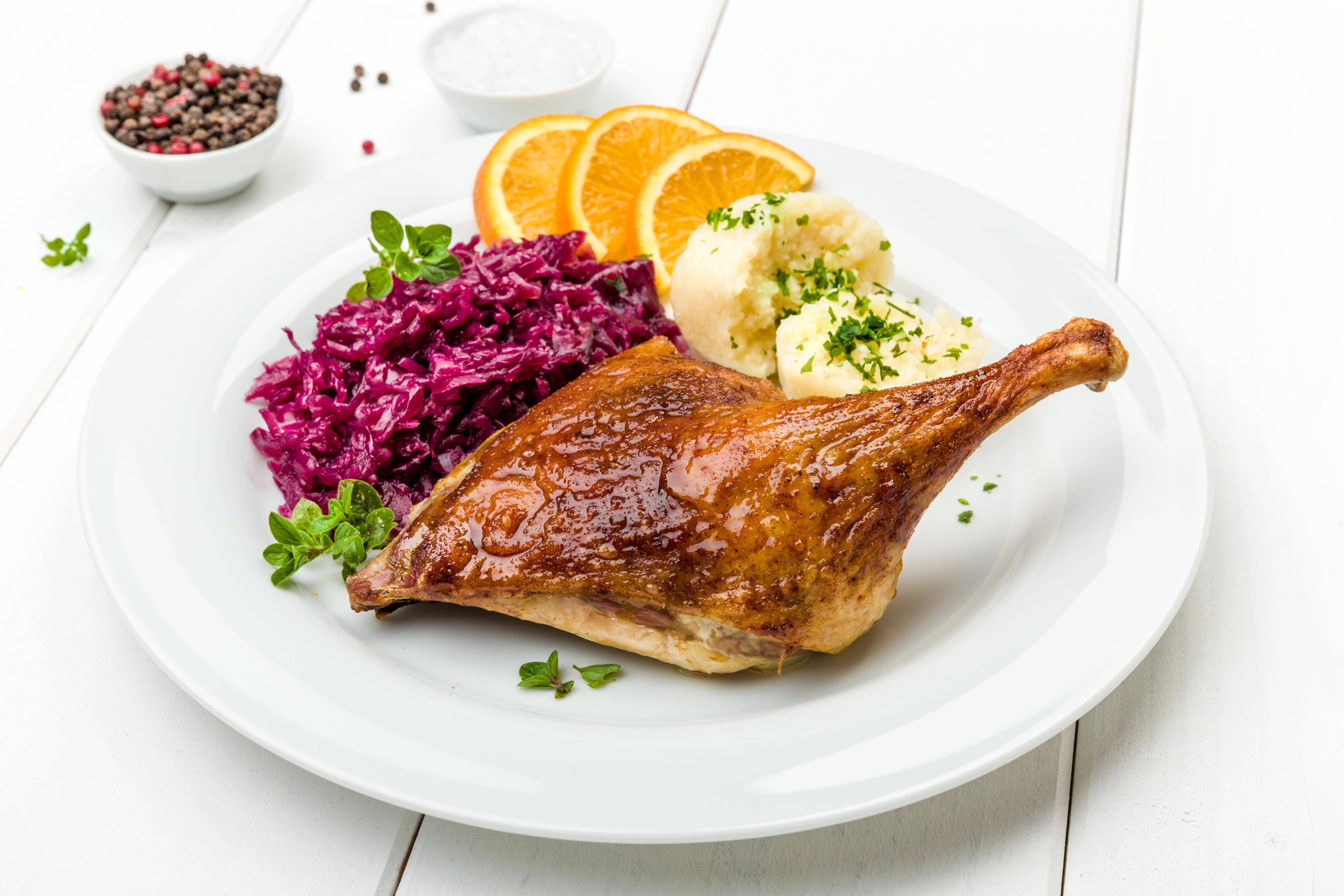Rezept für Auflauf aus Rotkohl und Kartoffeln: Reste-Verwertung richtig edel!