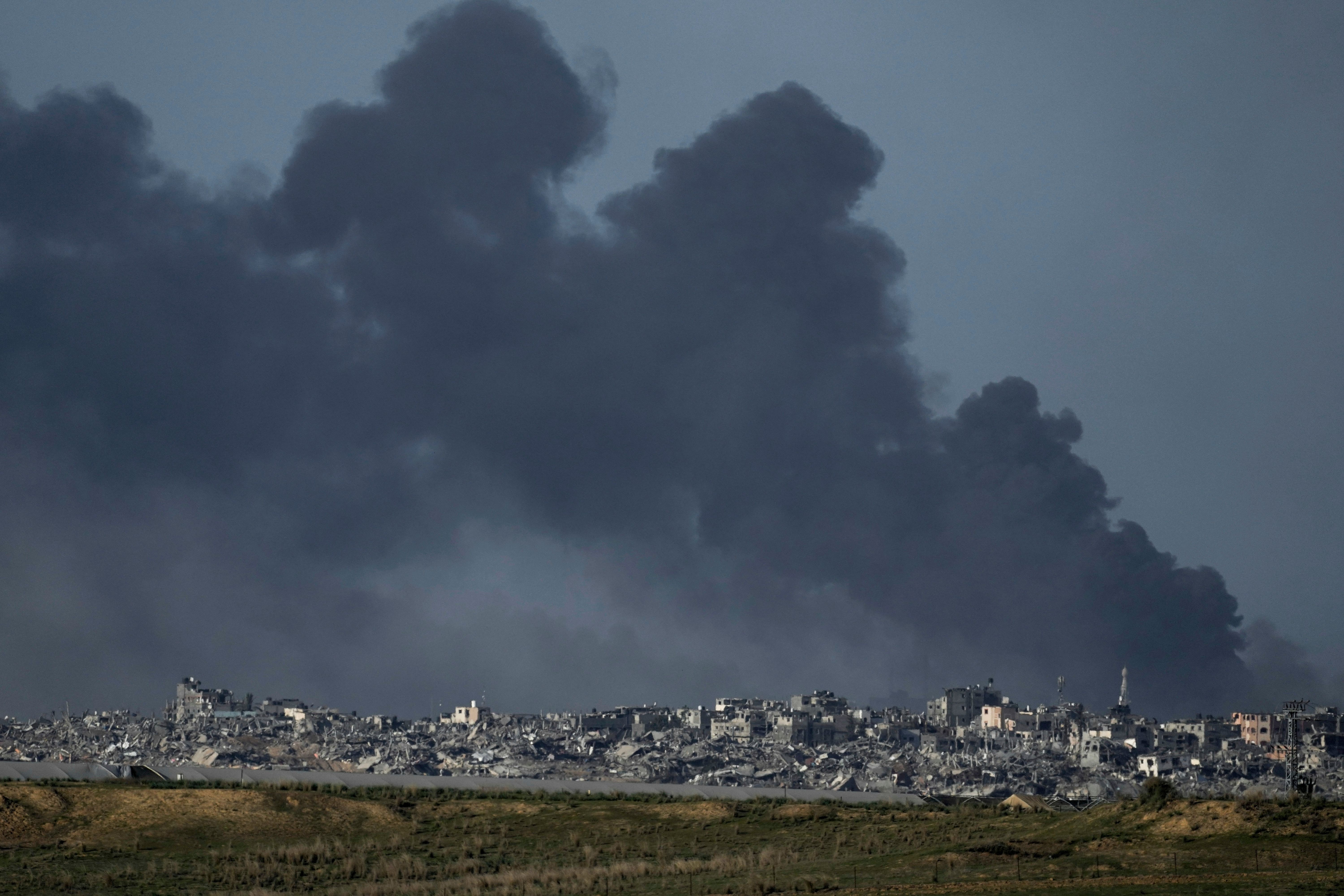 Krieg In Nahost: Netanjahu Stellt Drei Bedingungen Für Frieden In Gaza ...