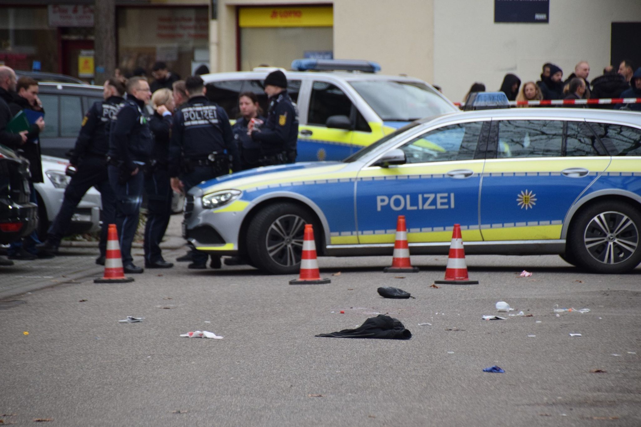 Image - Polizei erschießt bewaffneten Mann in Mannheim