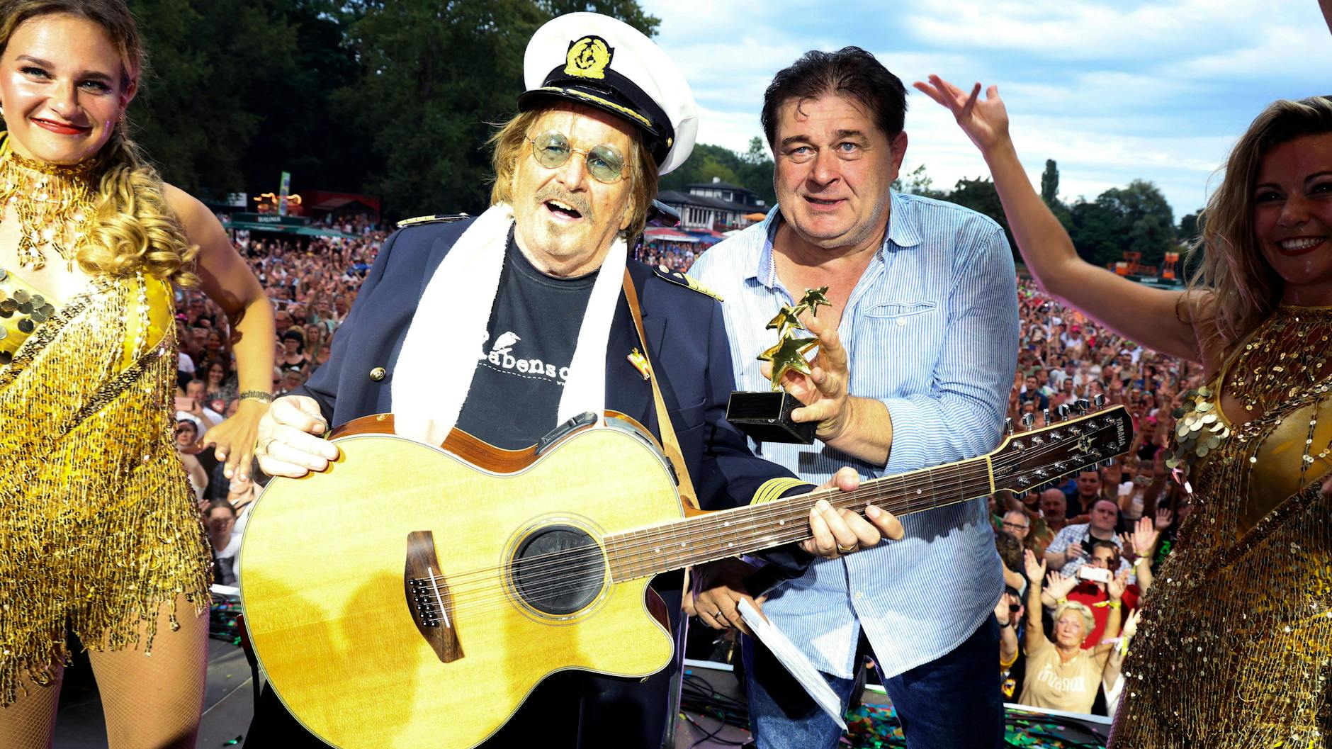 Noch im August trat Frank Zander beim Schlagerolymp im Strandbad Lübars auf.