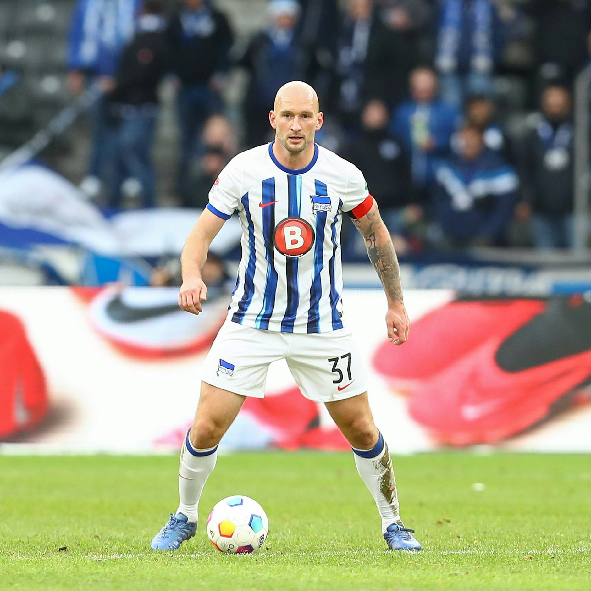 Herthas Verteidiger Toni Leistner ist Leitwolf und wurde zum Kapitän, obwohl er mal für den 1. FC Union gespielt hat.