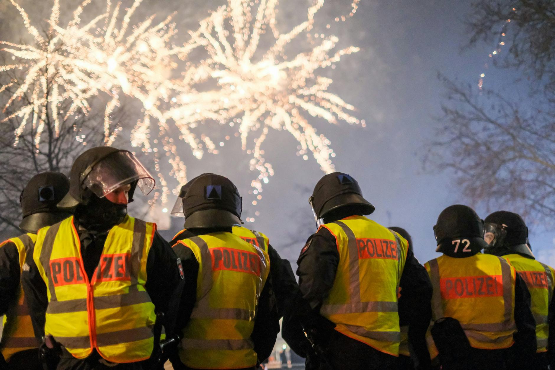 Dieses Jahr wird erneut Gewalt gegen Einsatzkräfte an Silvester befürchtet.
