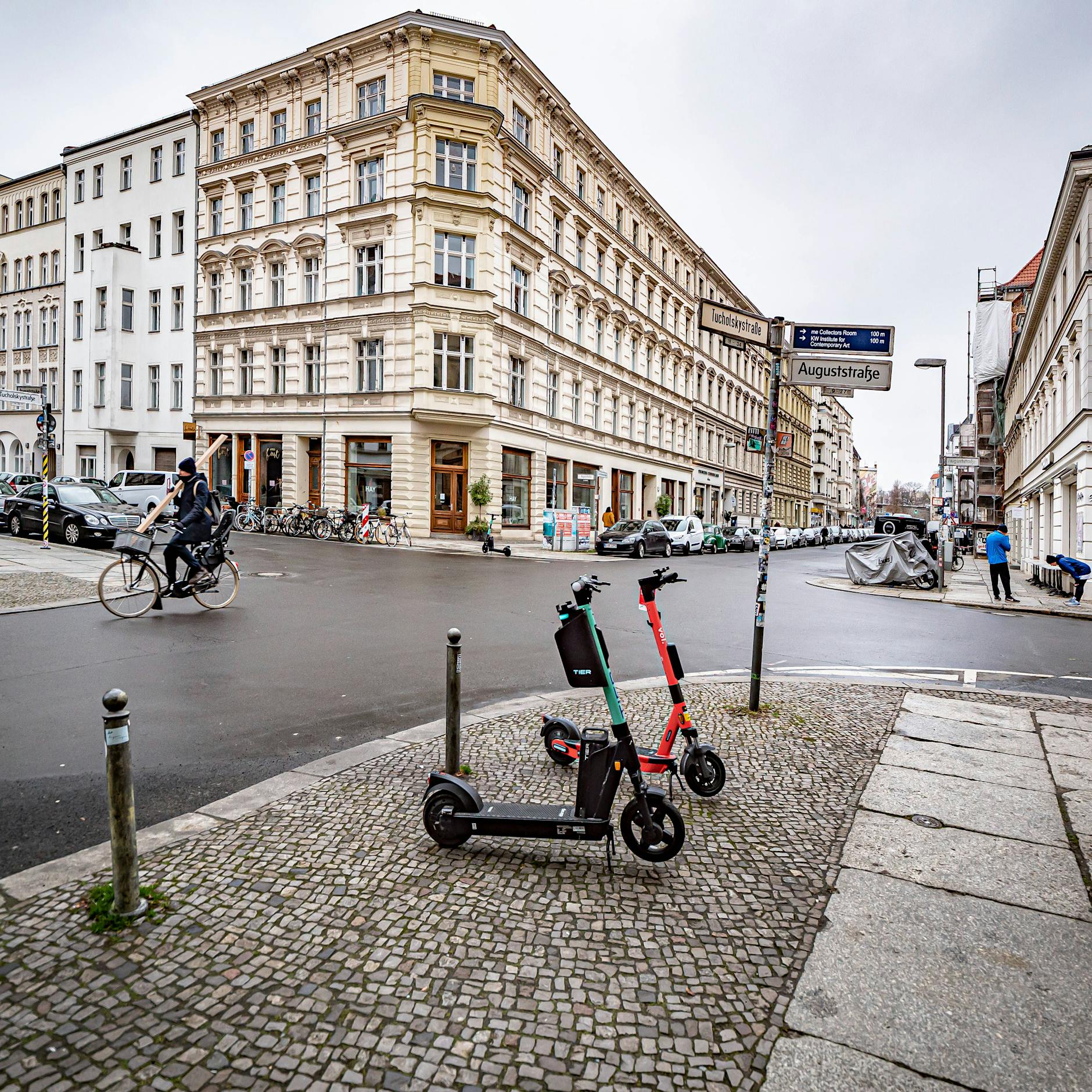 Achtung Autofahrer: HIER gibt’s in Mitte eine neue Fahrradstraße