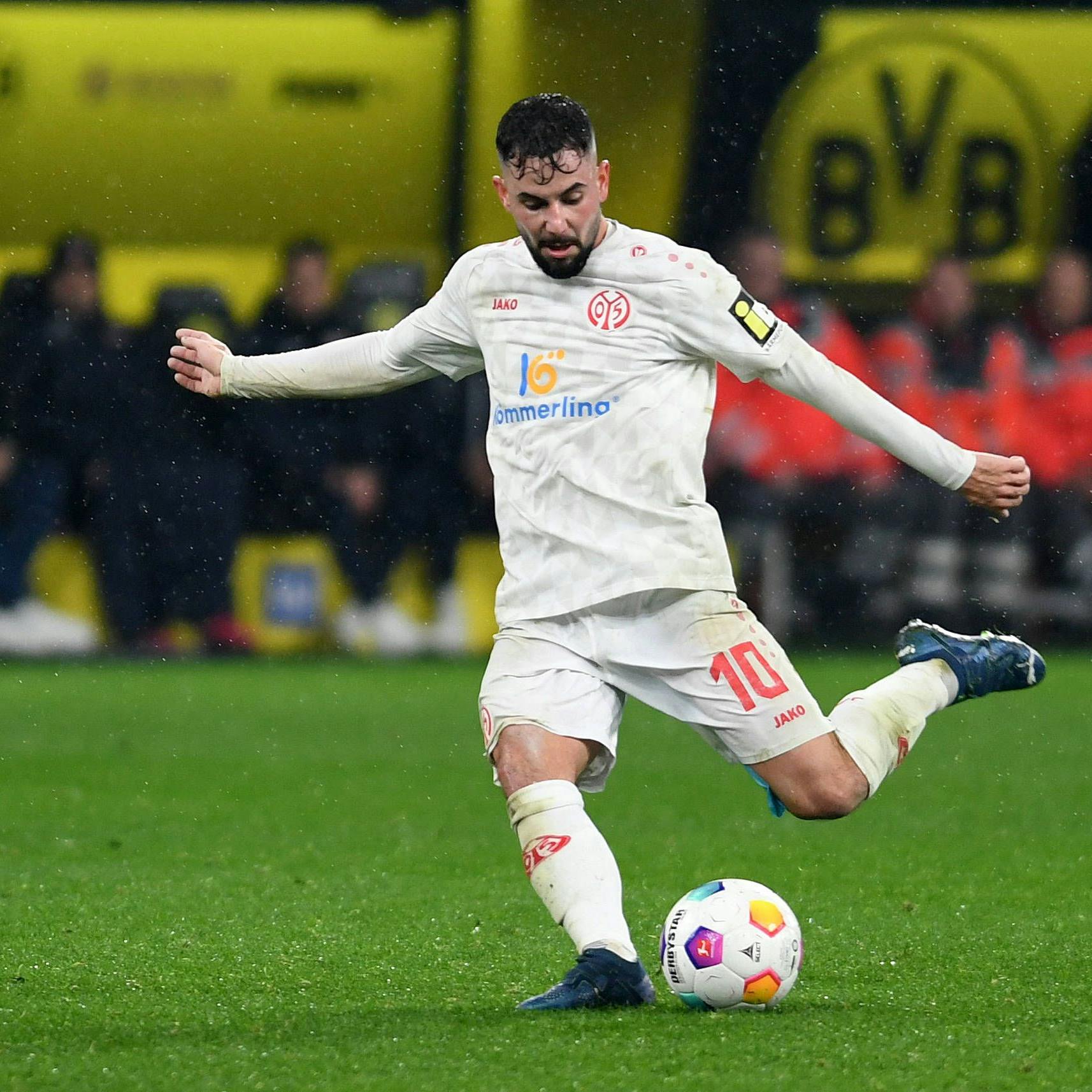 Marco Richter kämpft wieder gegen den Abstieg, diesmal mit Mainz 05.