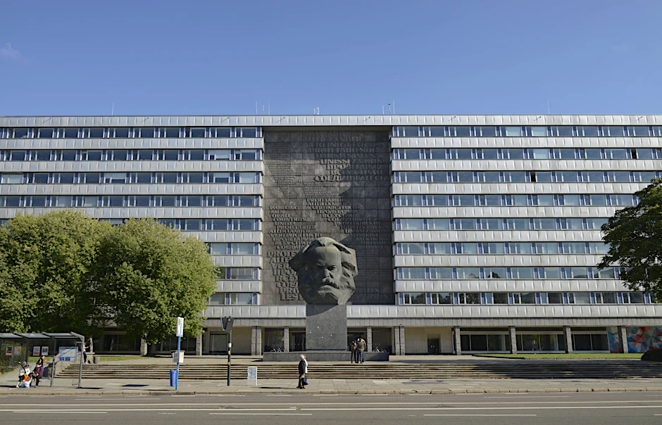 Das Karl-Marx-Denkmal an der Straße der Nationen in Chemnitz.