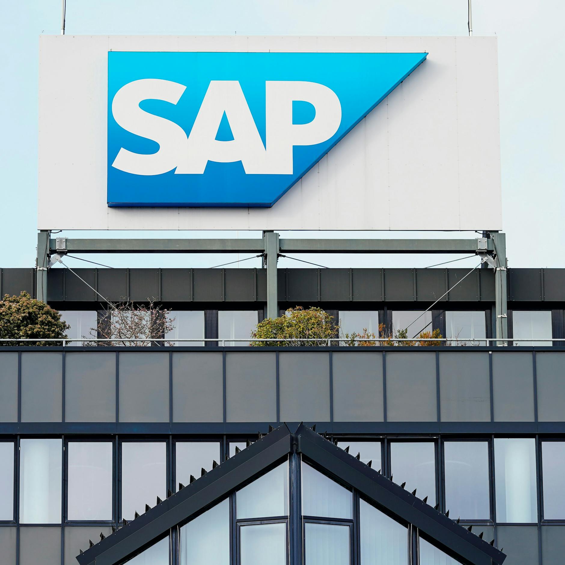 Image - Top 100 der wertvollsten Konzerne der Welt: Zwei deutsche Unternehmen Siemens und SAP in der Liste