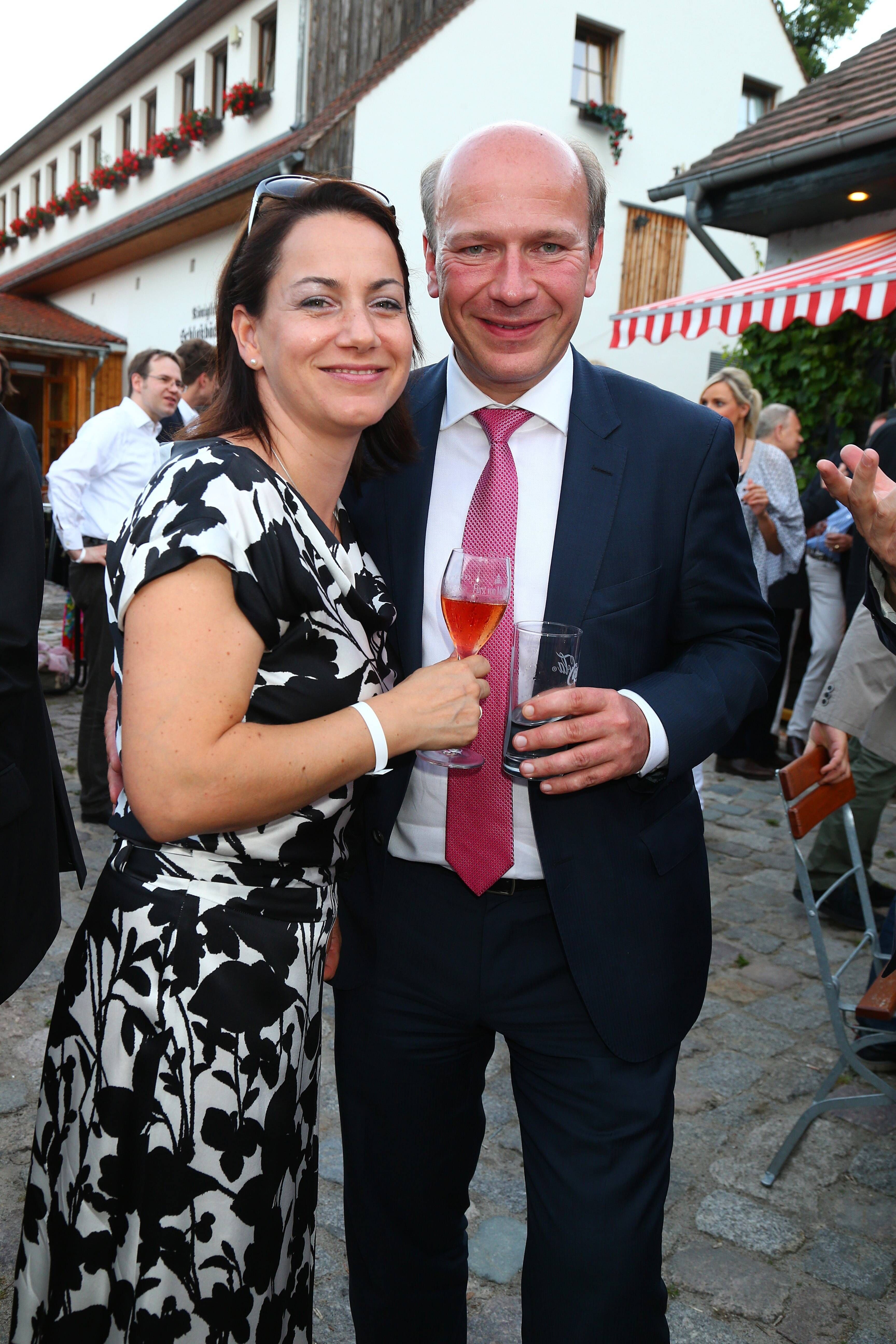 Kein Silvesterkuss Für Den Bürgermeister: Liebes-Aus Bei Kai Wegner!