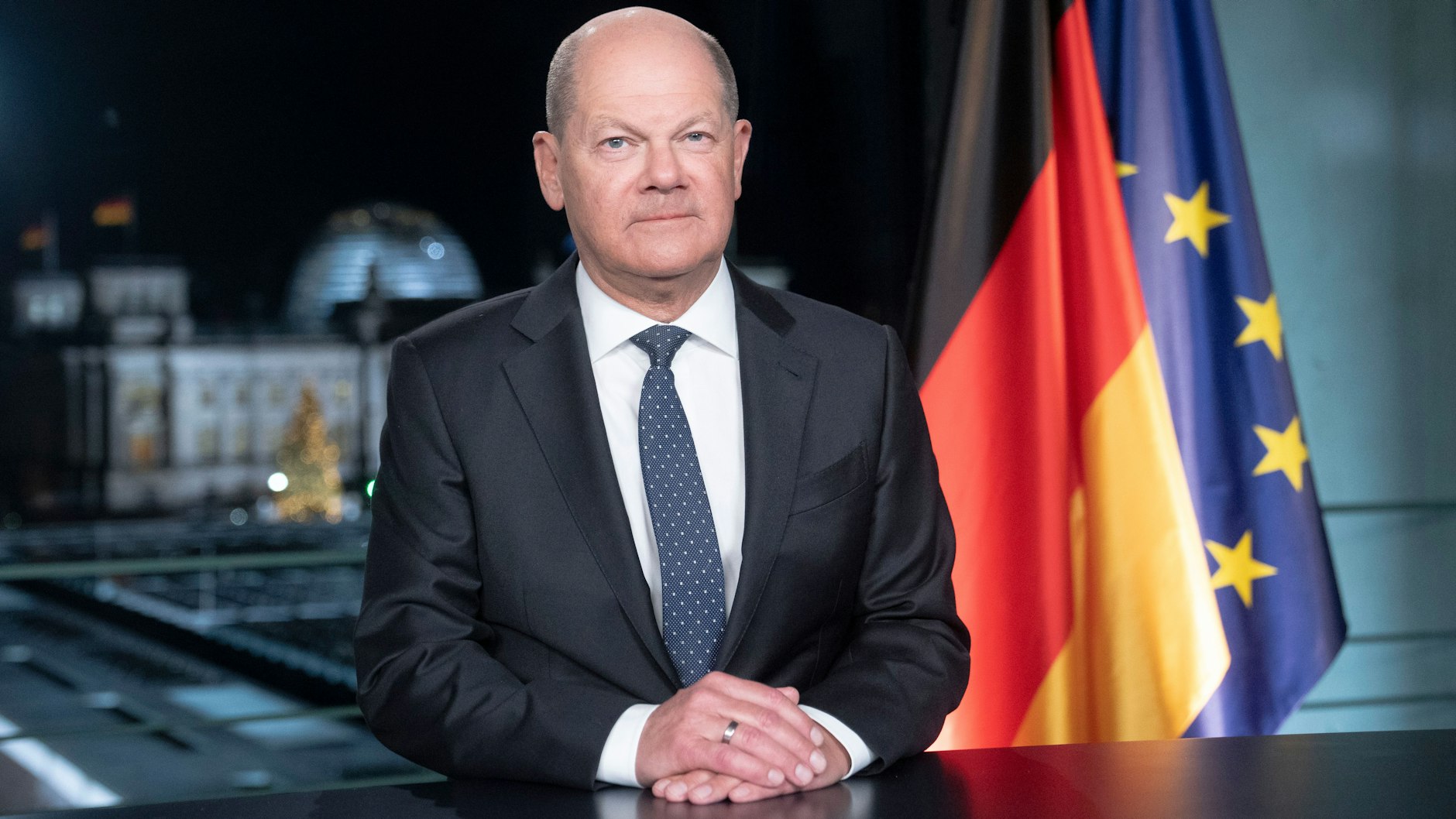 Neujahrsansprache: Scholz bittet um Respekt, Neukölln hat den Chat verlassen