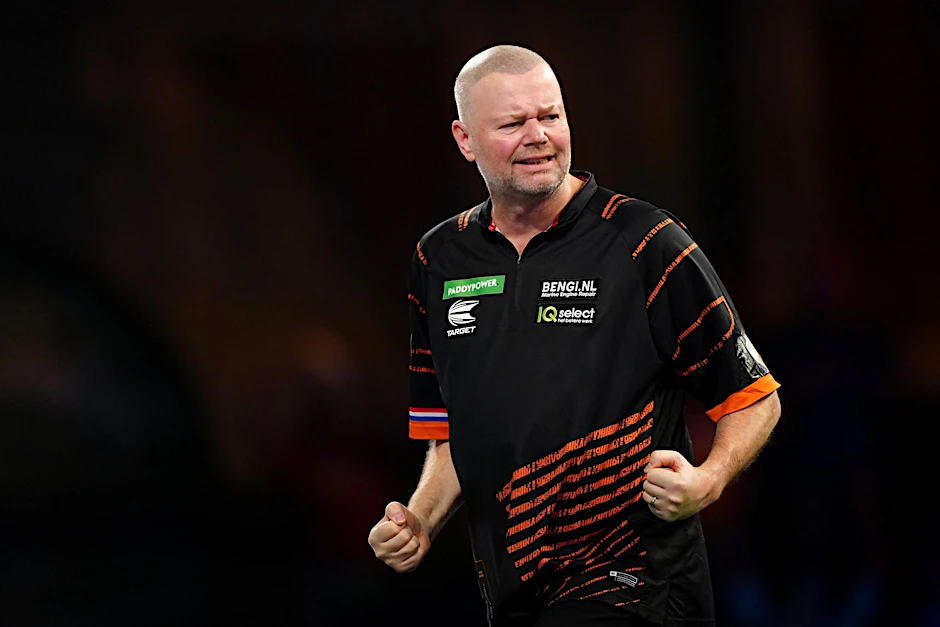 Routinier bei der Darts-WM: Raymond van Barneveld.  