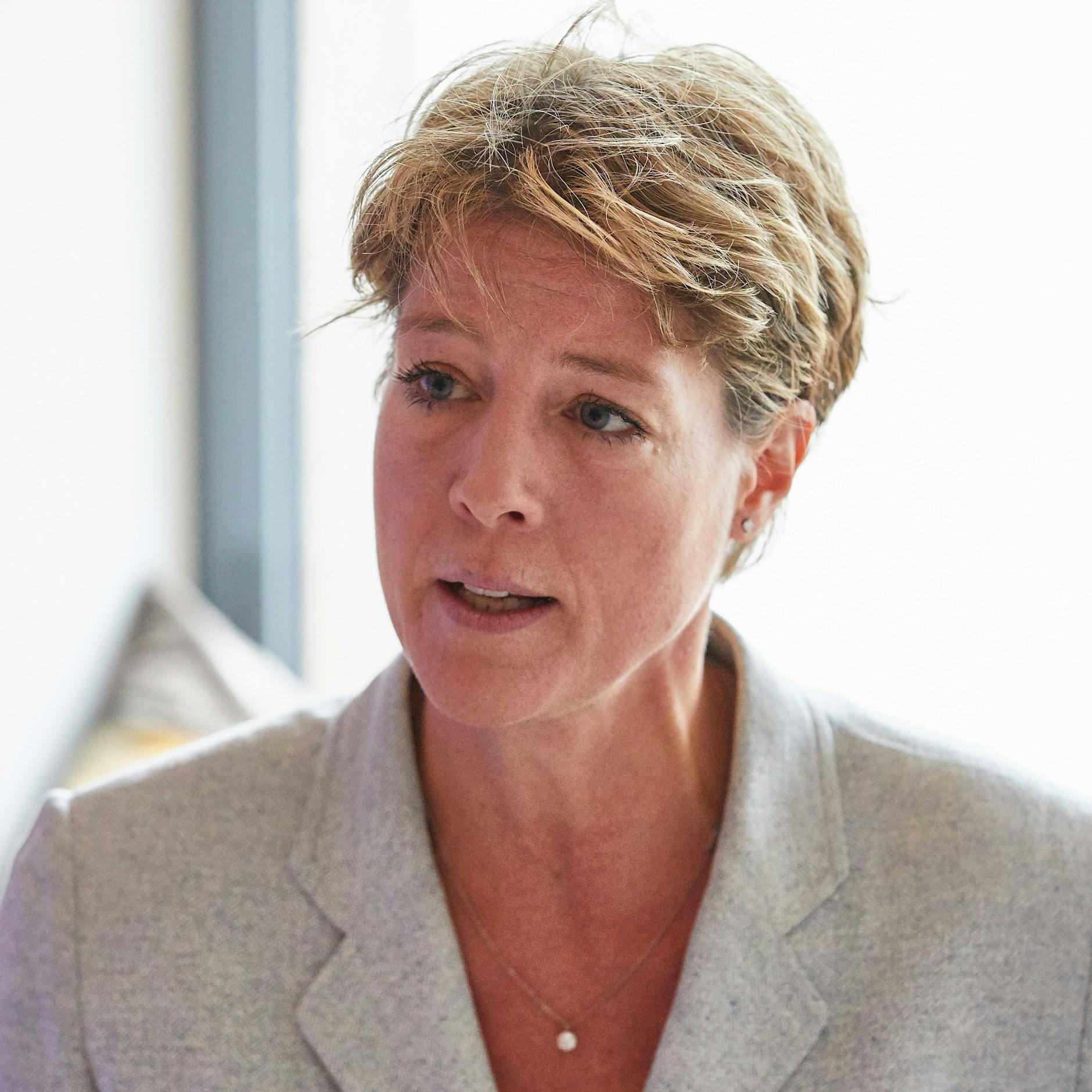 Steakhouse-Erbin: Jetzt wird sie mit Haftbefehl gesucht!