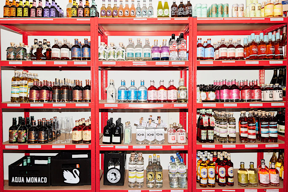 Mit „Null Prozent“ in Kreuzberg hat Berlin sogar einen Späti, der nur alkoholfreie Getränke verkauft.