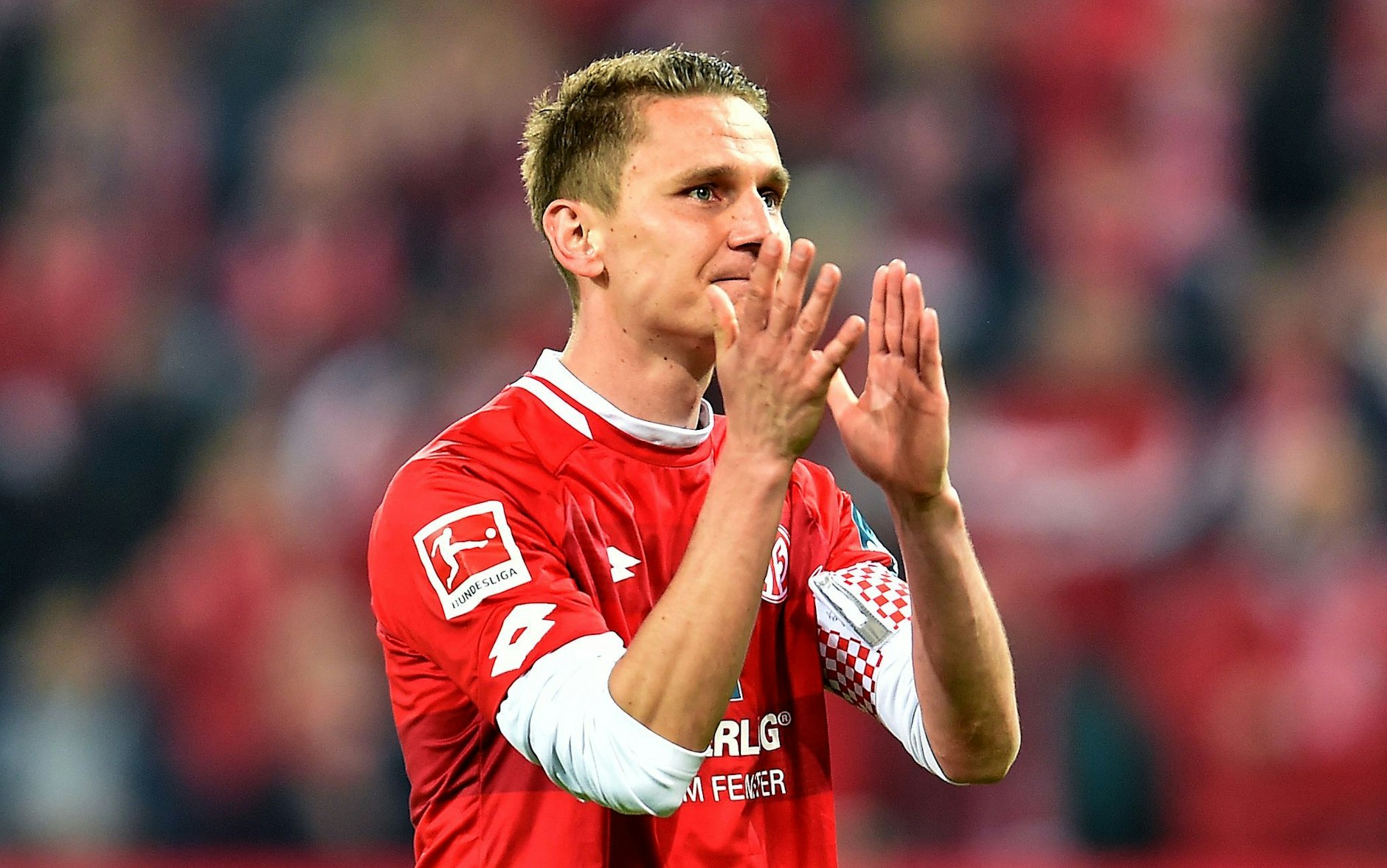 ARCHIV - Der Ex-Mainzer Niko Bungert ist neuer Co-Trainer bei den Rheinhessen.  