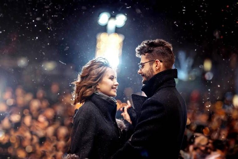 Laut Horoskop beginnt für einige Sternzeichen im Januar ein neues Liebeskapitel.