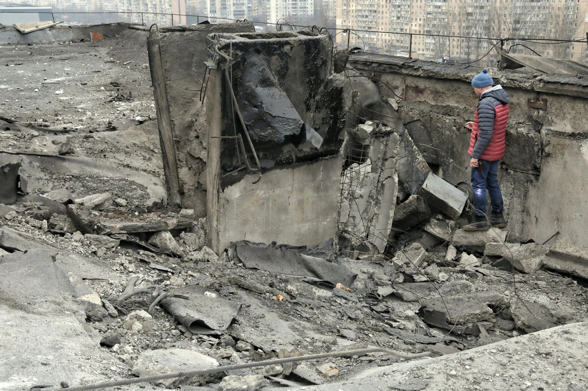 Ein Gebäude in Odessa wurde bei einem nächtlichen russischen Angriff zerstört.  