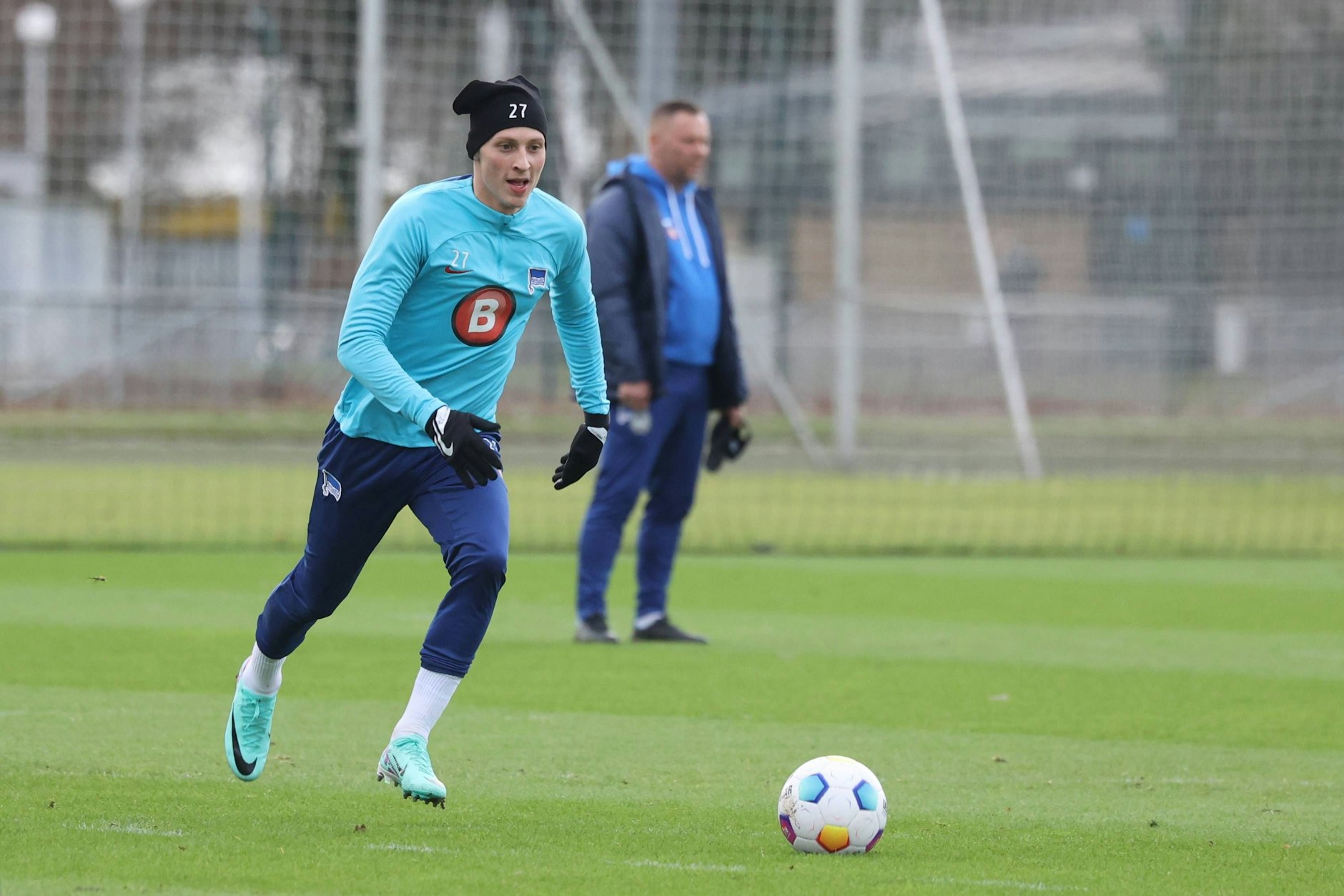 Endlich wieder mit der Mannschaft trainieren. Herthas Palko Dardai schuftet für sein Comeback bei Hertha BSC.