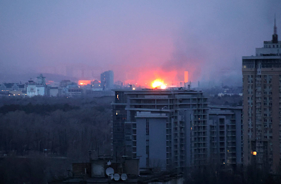 Raketenangriff auf Kiew nach Silvester. Nach einer heftigen Angriffswelle auf die Ukraine hat Deutschland neue militärische Hilfen angekündigt.