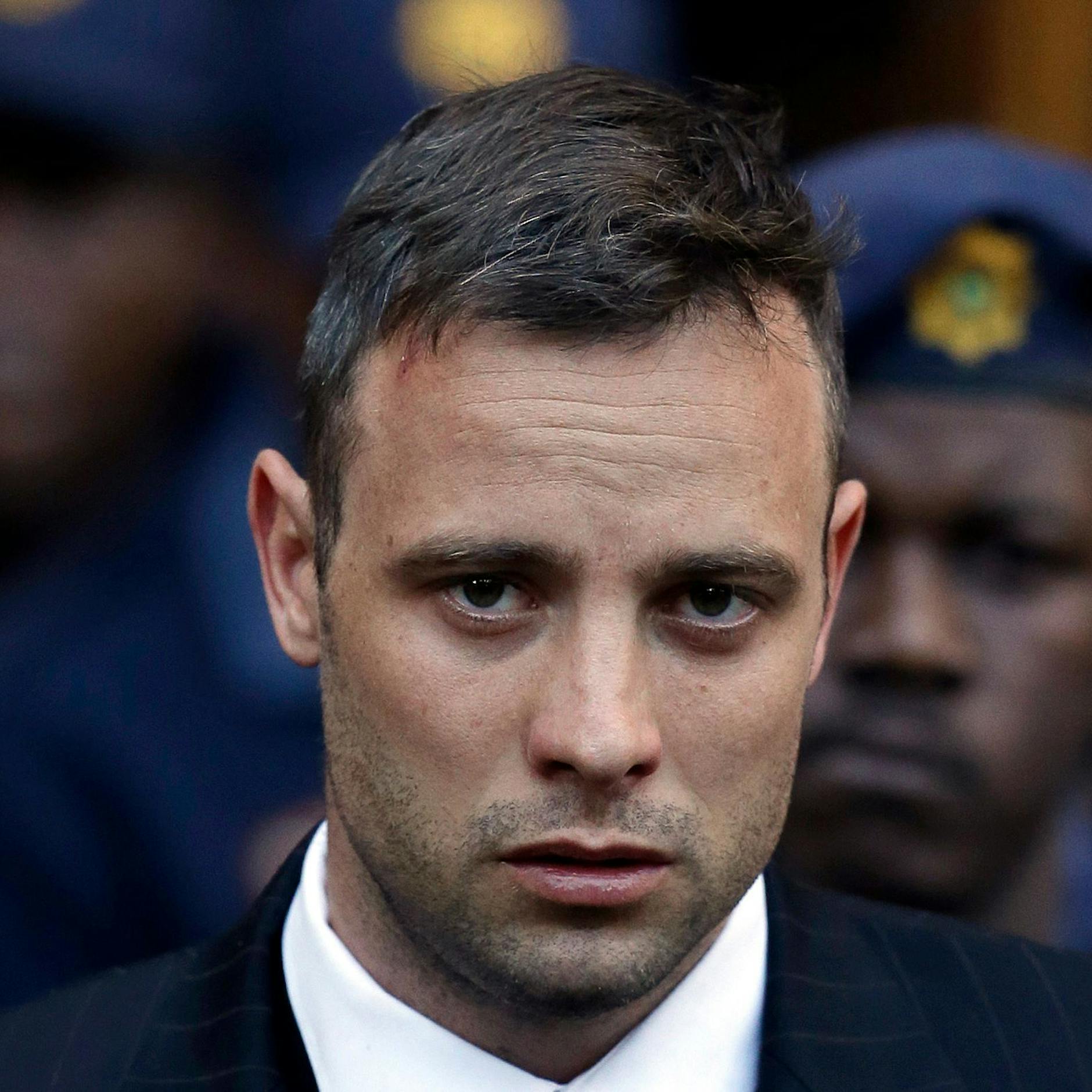 Ex-Sprintstar Oscar Pistorius auf Bewährung frei