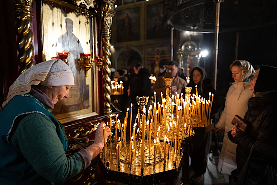 Angesichts der massiven russischen Angriffe ist die Weihnachtsstimmung in der Ukraine stark getrübt.&nbsp;