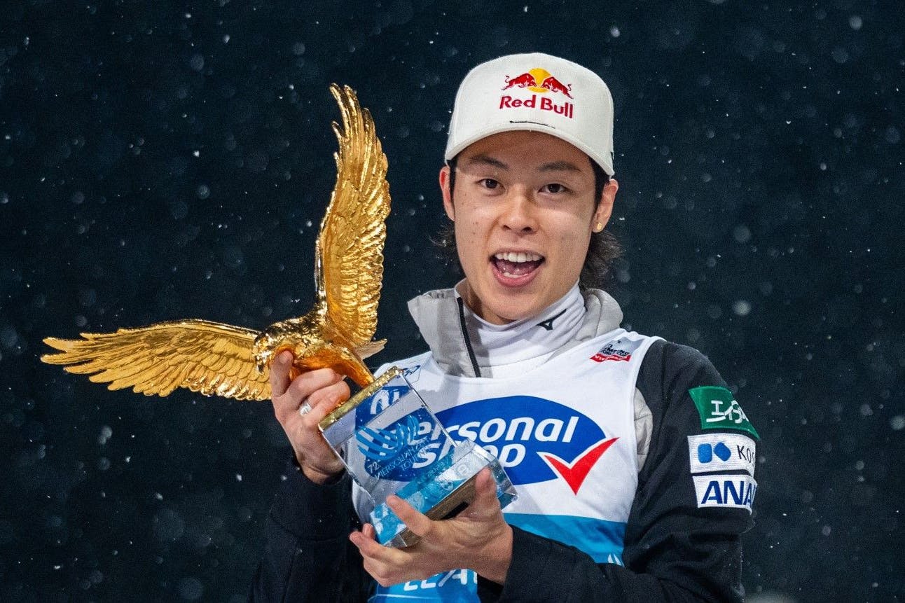 Der Japaner Ryoyu Kobayashi jubelt in Bischofshofen.