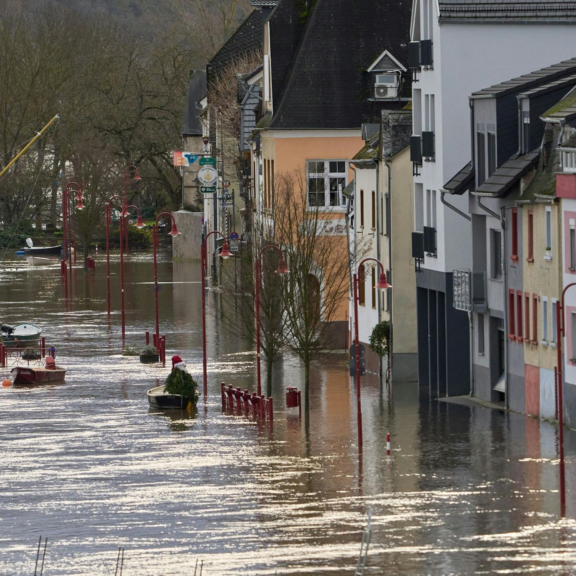 Image - Hochwasser und Kälte - Welche Folgen hat der Frost nun?
