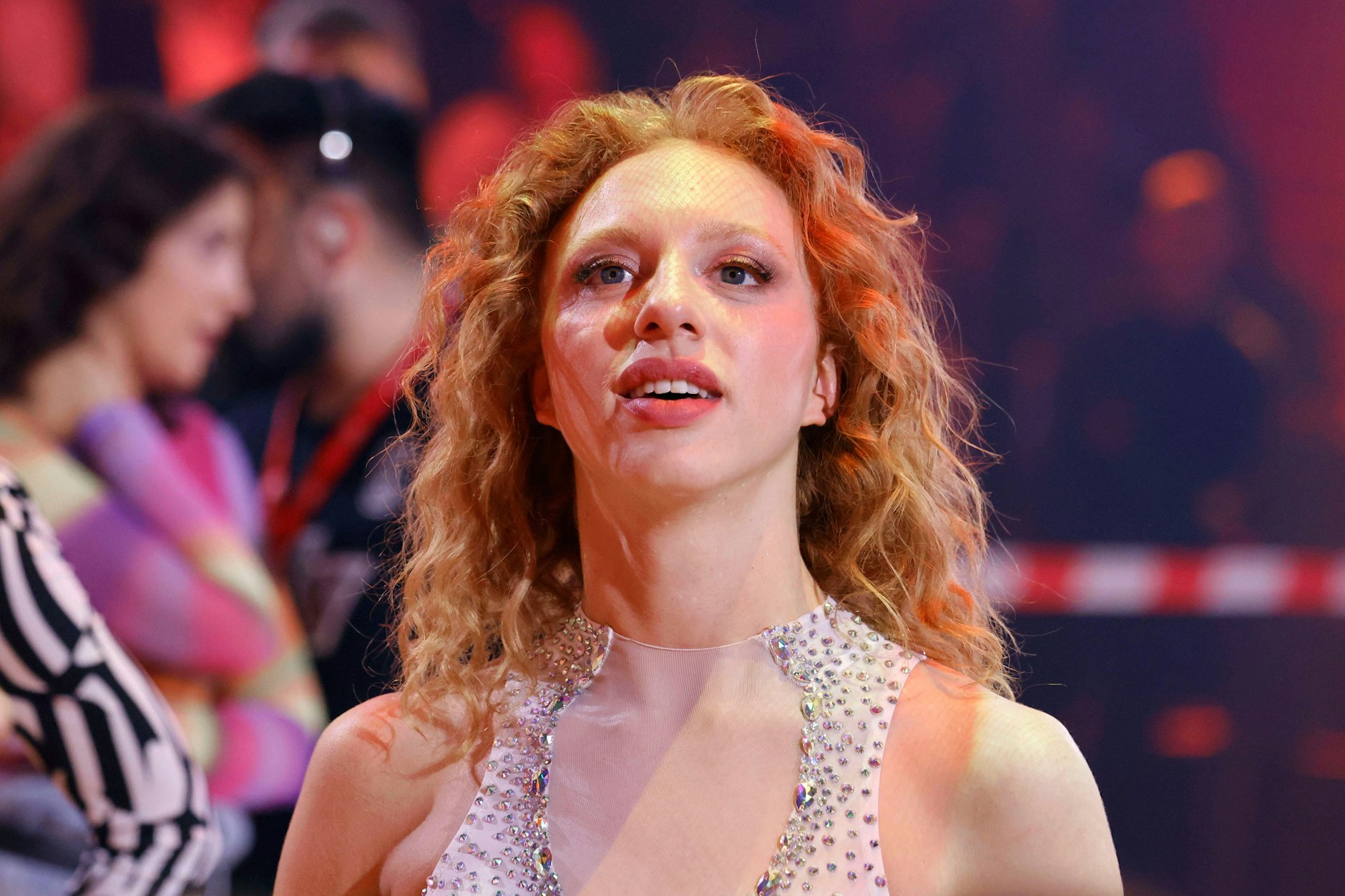 Anna Ermakova will nun als Sängerin Karriere machen.