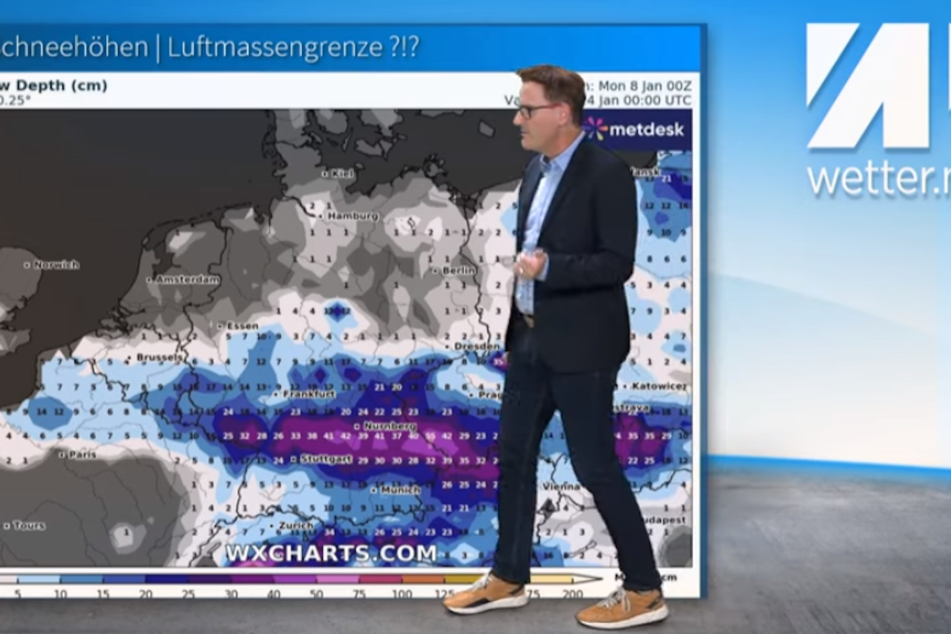 Wetter-Experte Dominik Jung erklärt die Luftmassengrenze, die auch im Flachland 40 Zentimeter Neuschnee bringen könnte.