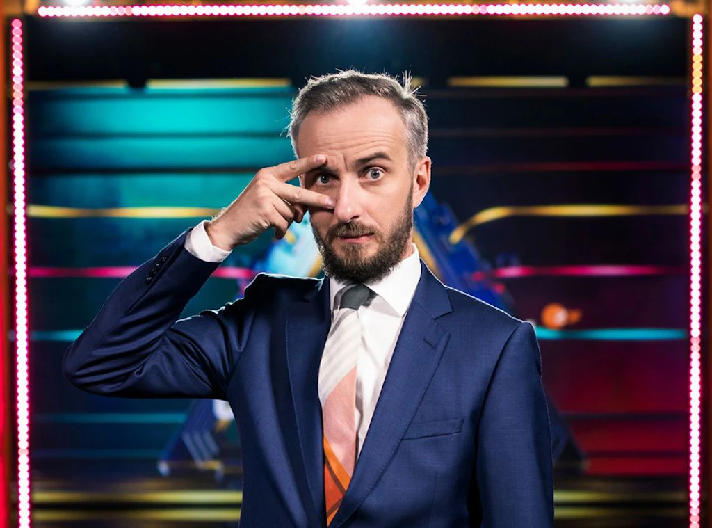 Jan Böhmermann verklagt Imker aus Sachsen