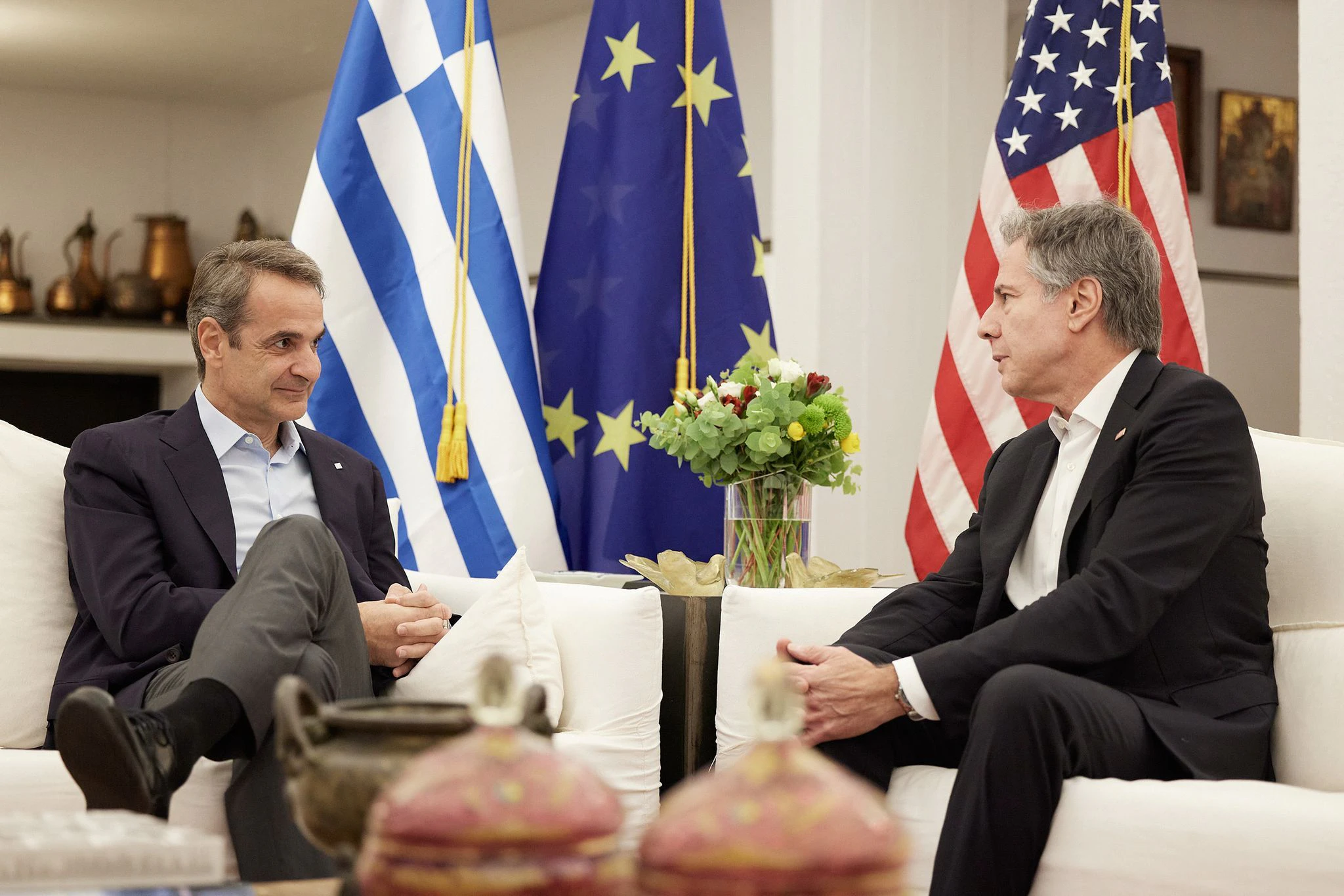US-Außenminister Antony Blinken und der griechische Premierminister Kyriakos Mitsotakis treffen sich auf Kreta. Sie diskutieren unter anderem über die Lage im Nahen Osten.  
