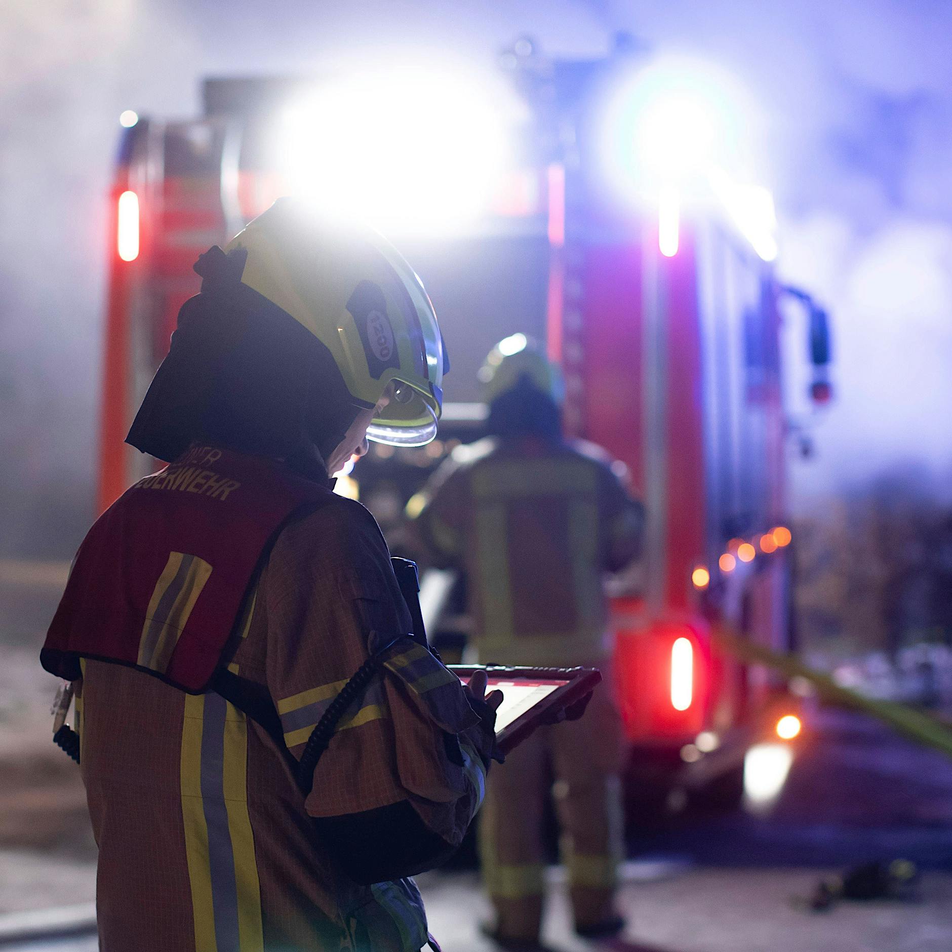 Brand in Steglitz: Mercedes ausgebrannt – Berliner Polizei vermutet Brandstiftung