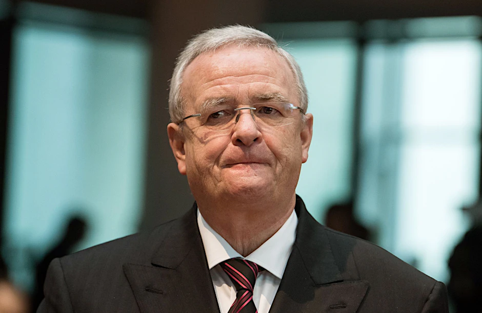 ARCHIV - Im milliardenschweren Investorenprozess vor dem Oberlandesgericht Braunschweig soll Ex-VW-Chef Martin Winterkorn am 14. und 15. Februar als Zeuge gehört werden.  rczenka/dpa